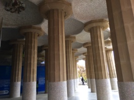 These columns support a central seating area above.
