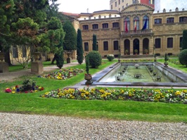 The Palace of Navarre, the seat of the regional government.