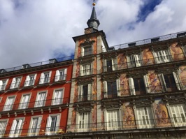 The Plaza has been the scene of many events including markets, bullfights, football games and executions, some from the Spanish Inquisition. It measures 423 by 308 feet.