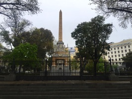 After leaving the Prado, we walked up the street and saw the Monument to Fallen Heroes. It has an eternal flame and is considered somewhat similar to tombs of the unknown soldier elsewhere in the world.