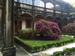 Courtyard at the College of St. Jerome at the Pazo de Fonseca, near the Cathedral.
