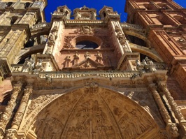 The Astorga Santa Maria Cathedral dates from 1471 but was not completed until the eighteenth century.